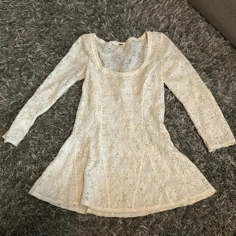 Free People Ivory Floral Lace Peplum Top